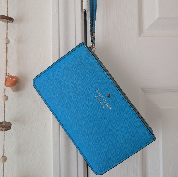 kate spade Handbags - Kate Spade Blue Wristlet